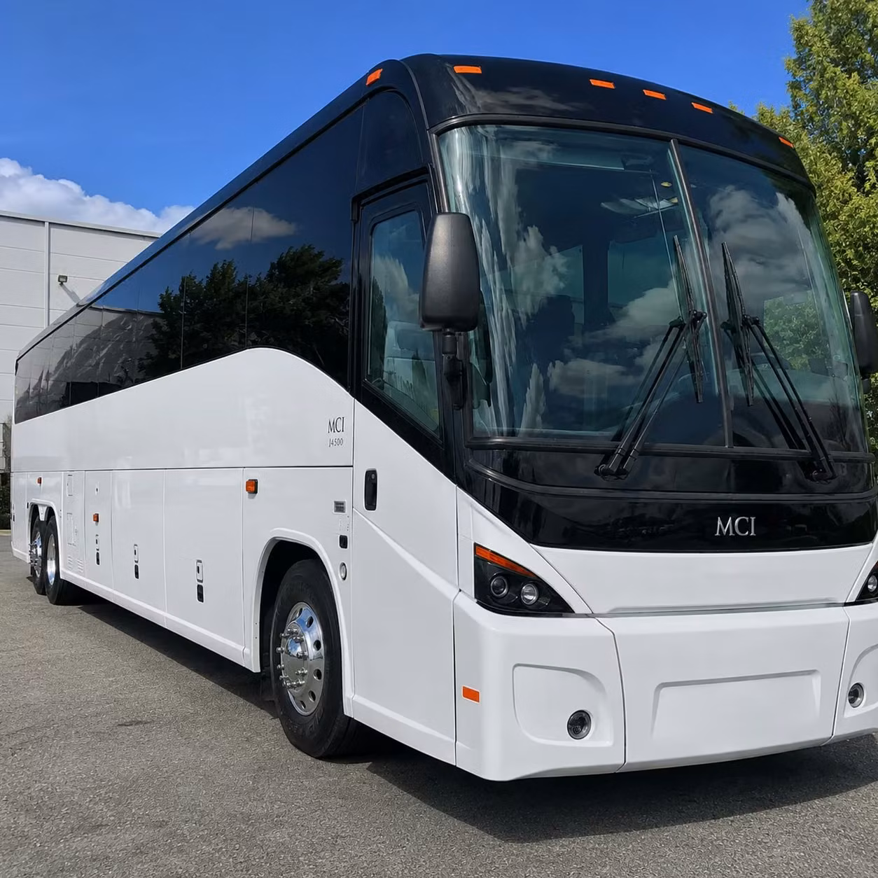 employee shuttle services in fresno