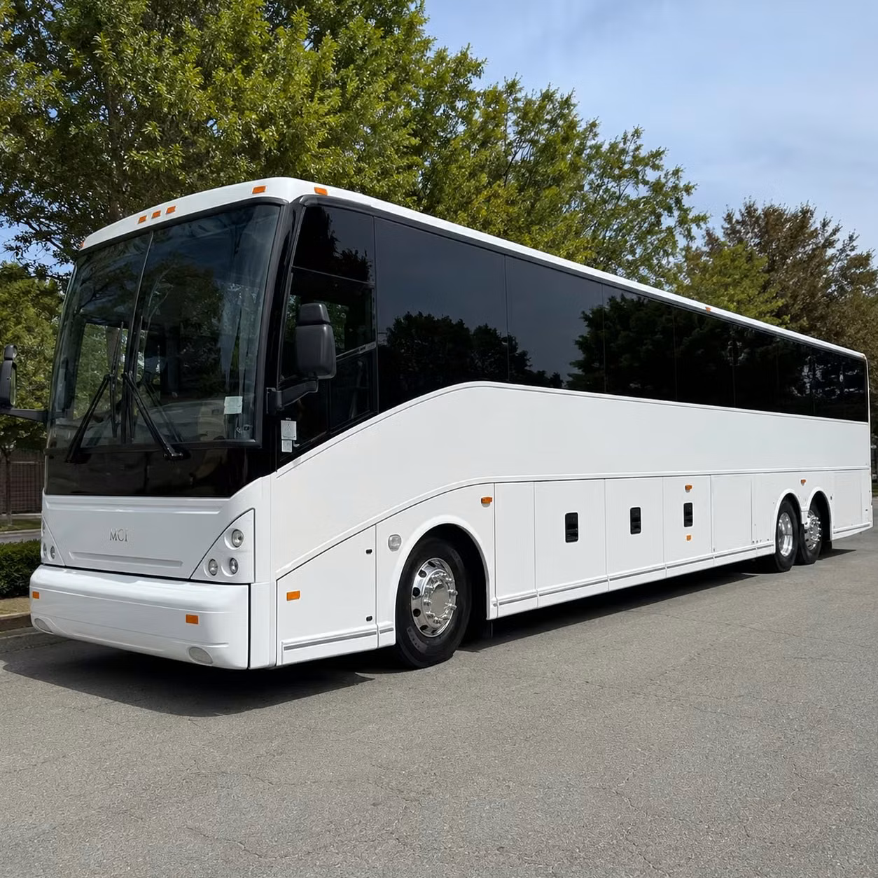 finding the right bus for fresno conference and convention groups