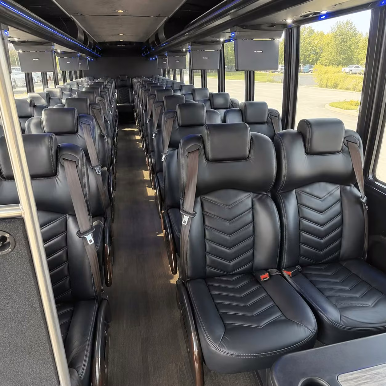 fresno 20 passenger minibus rental
