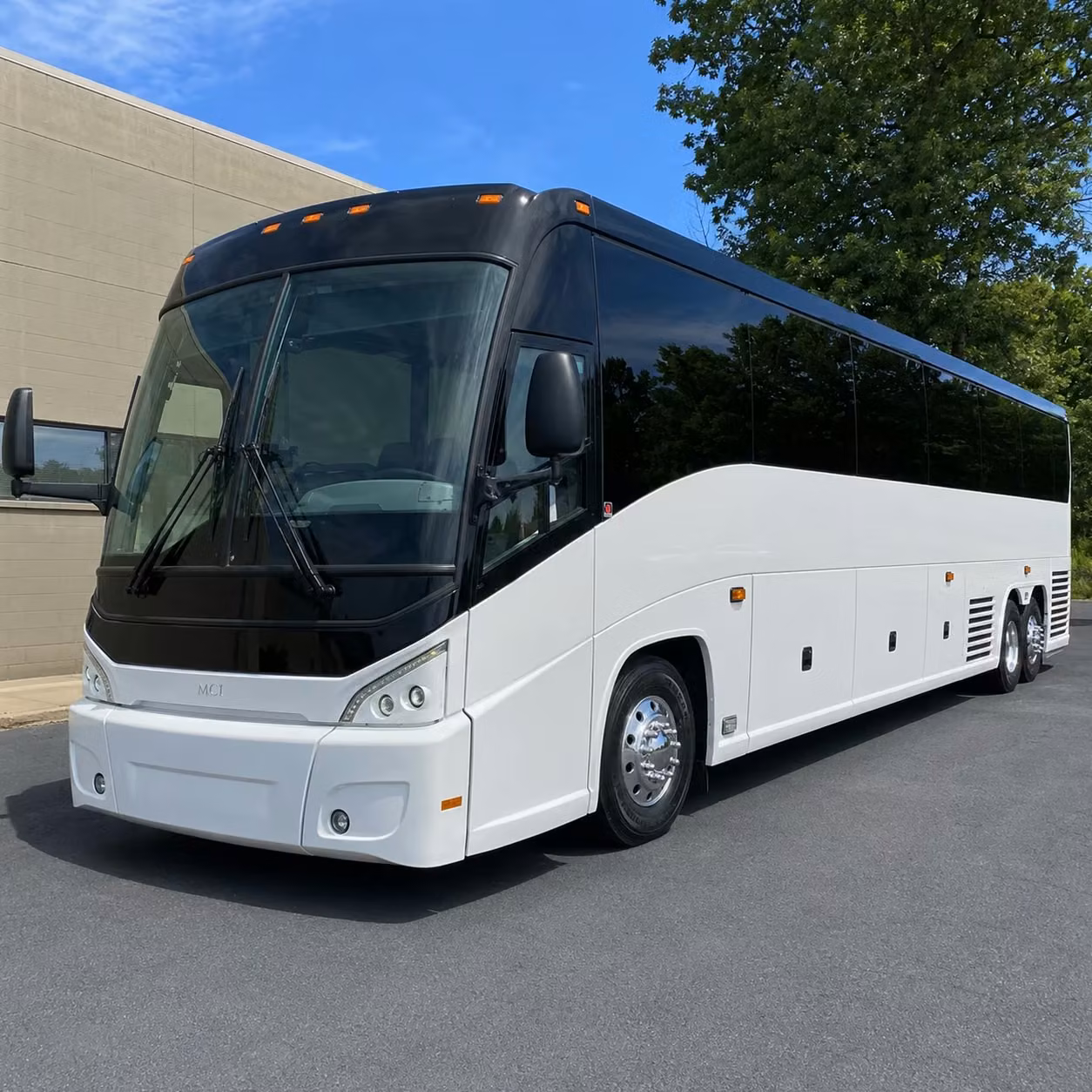 you can find and book long distance transportation in fresno and any nearby city